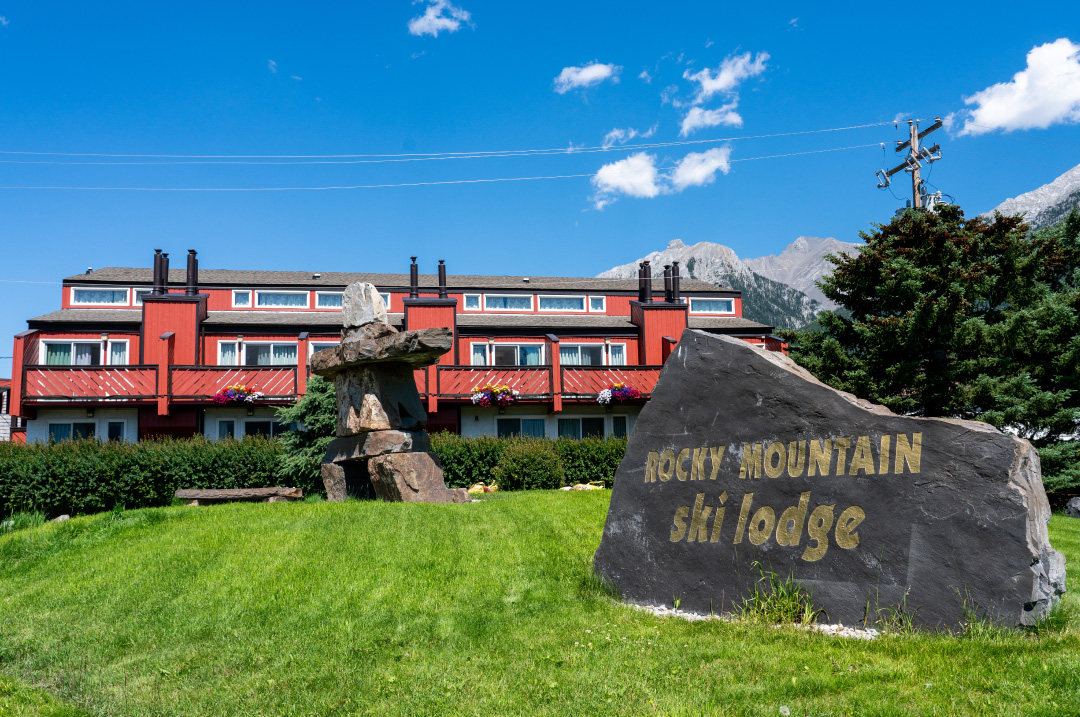 Canmore Hotels